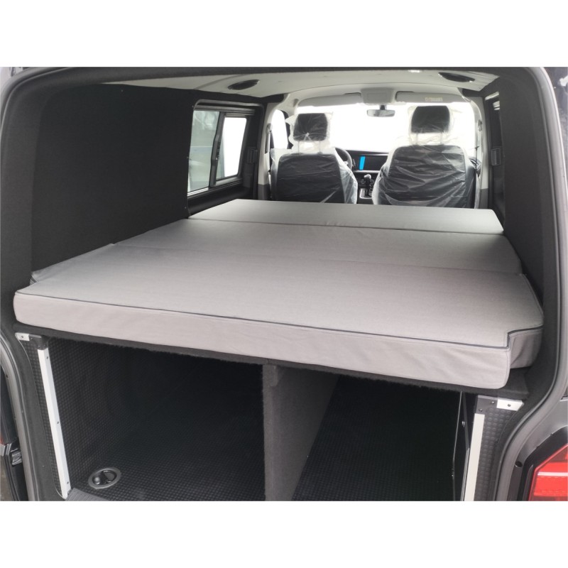 Matelas pliable en  3 parties