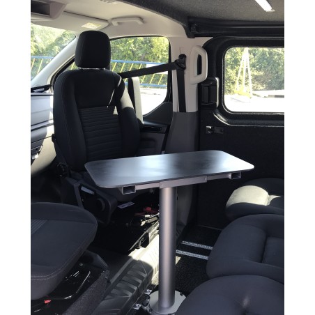 Table avec plateau coulissant et rotatif
