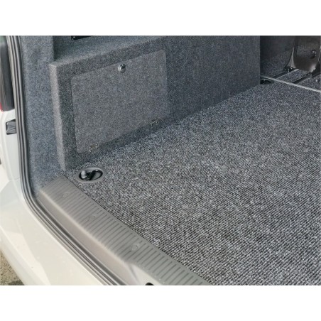 Tapis aiguilleté arrière